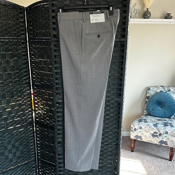 Nautica Men's Classic Gray Suit 36S W30 - Picture 4 of 7